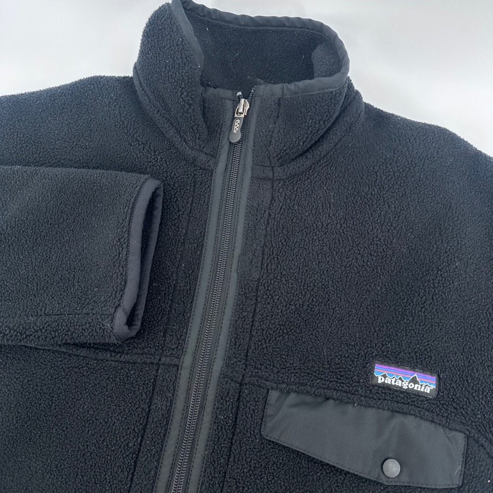 Patagonia Synchilla Fleece Jacket Mens XS Black Full Zip Pocket Outerwear